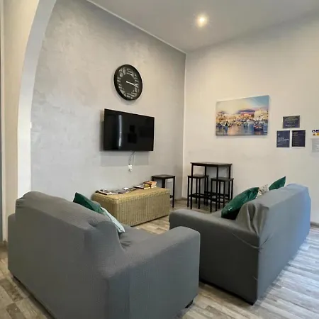 Hostel Bookarest Malta