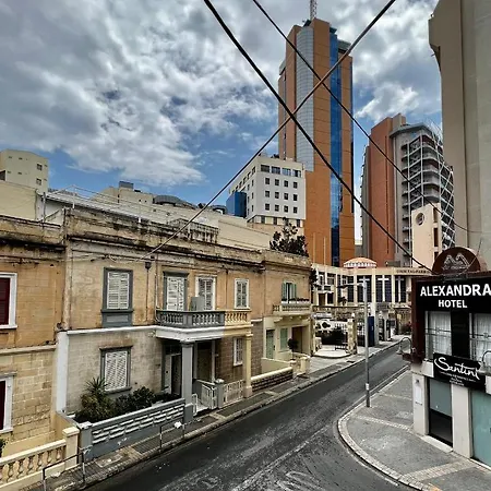 Bookarest Malta * St. Julian's