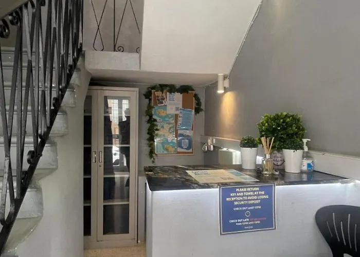 Ostello Bookarest Malta *