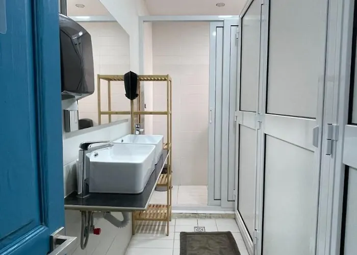 Ostello Bookarest Malta