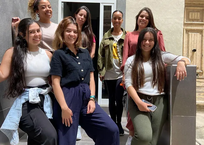 Hostel Bookarest Malta *