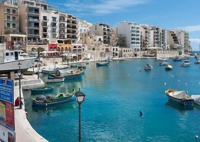 Bookarest Malta Ostello