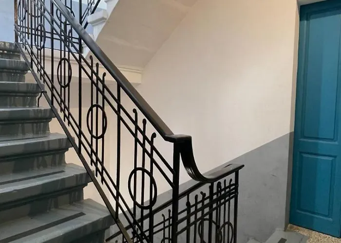 Bookarest Malta Hostel *